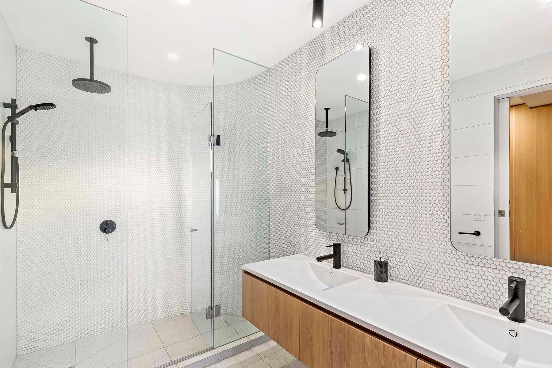 Bathroom remodel los angeles